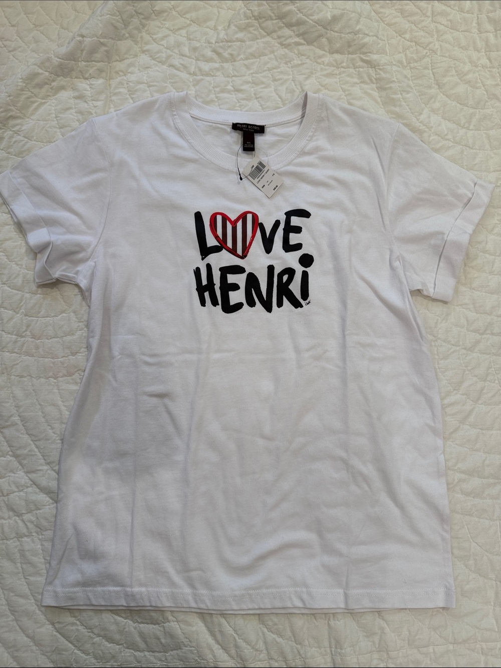 henri bendel White Short Sleeve Tee with Black and Red Graphic